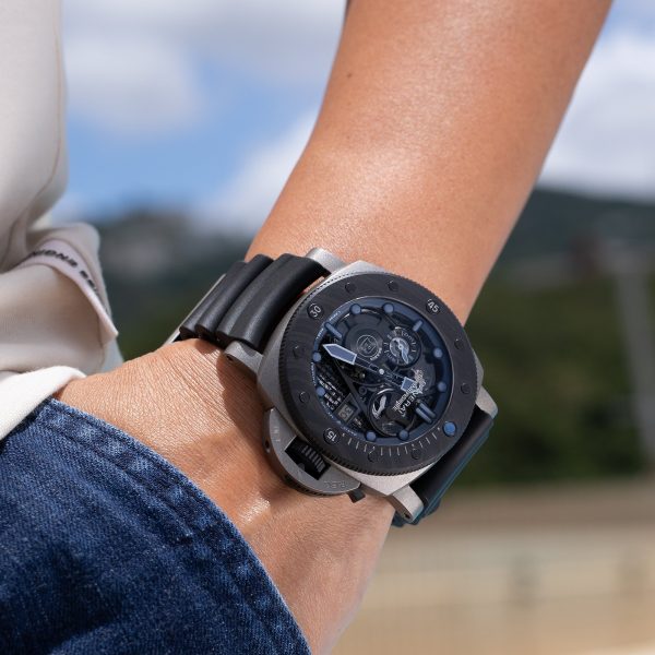 26mm Q.R. Firewave Resilient Curved End FKM rubber Watch Strap, Black Hot on Sale - Image 2